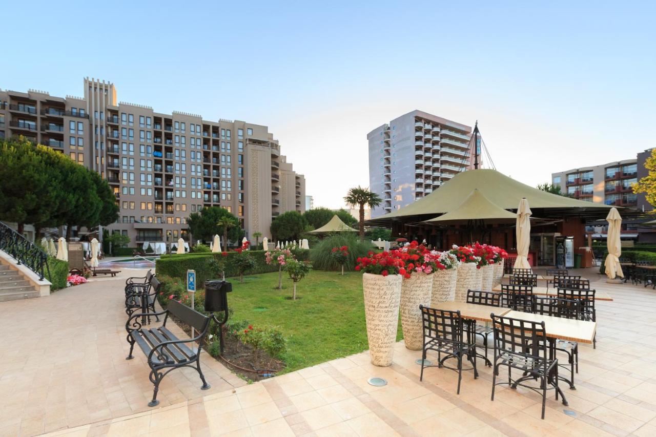 Royal Beach Apartment Sea View 2 써니비치 외부 사진